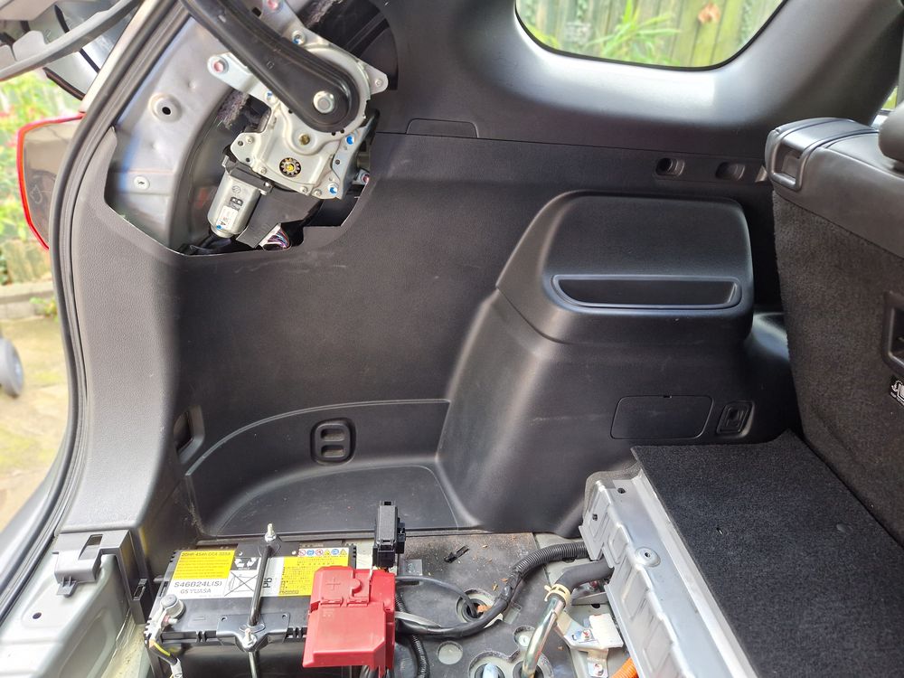 Outlander boot internal trim with tailgate motor cover removed